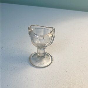 Vintage John Maris Co Glass Eye Wash Cup